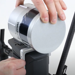 Installing TOPODRONE laser scanner on DJI M200