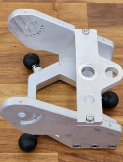 Installing the TOPODRONE laser scanner on a car mount