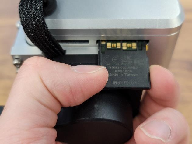Memory card: recommendations, installation, data uploading