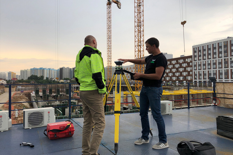 TOPODRONE UAV survey for construction site monitoring and BIM