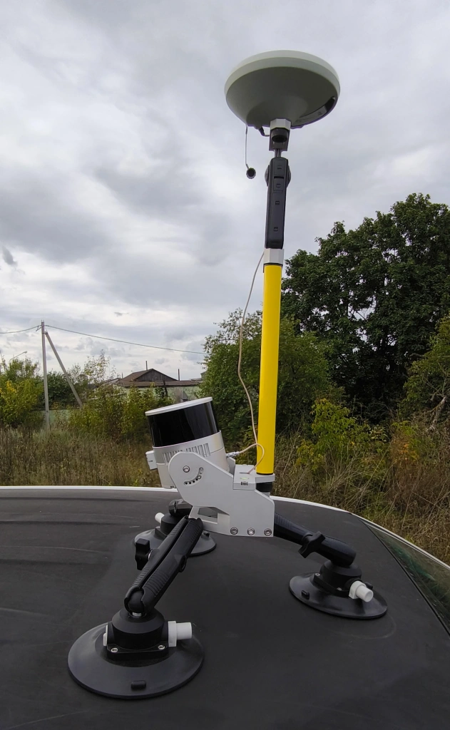 MLS kit with installed Insta360 X4