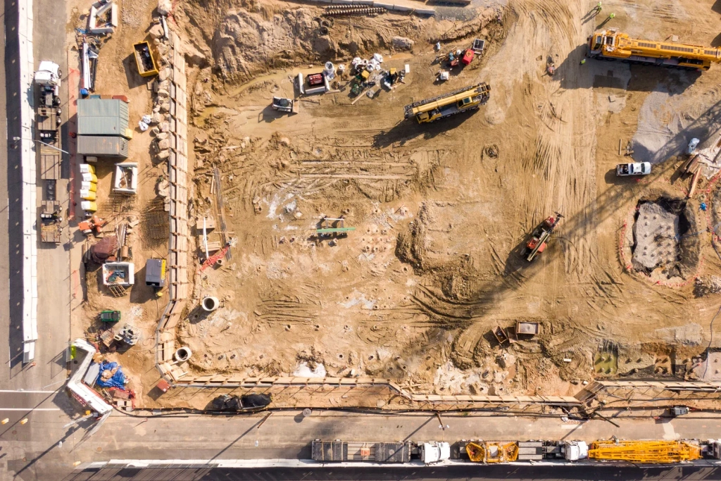 Construction progress tracking (before/after)